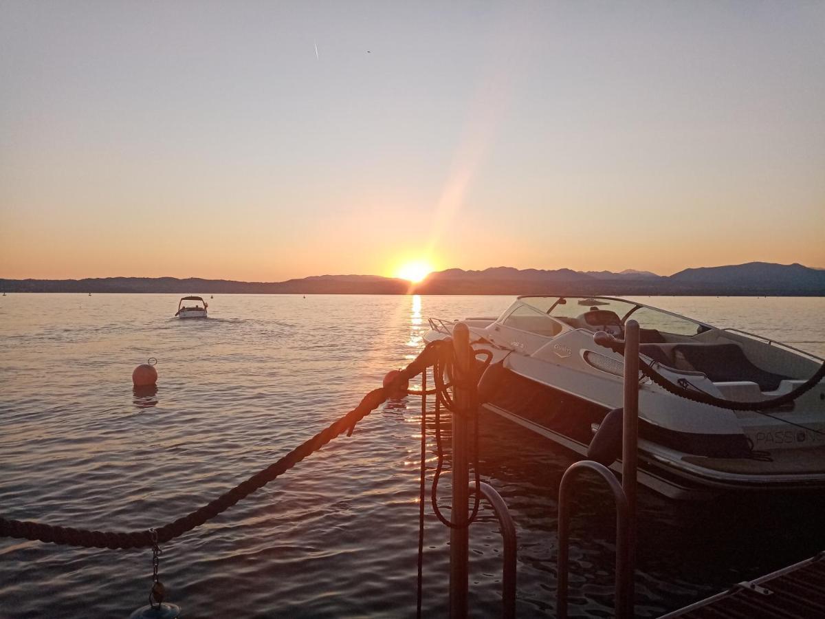 Appartamento San Vito - A Due Passi Dal Lago Sirmione Dış mekan fotoğraf